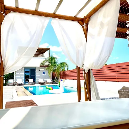 Kallipateira * Lakhania