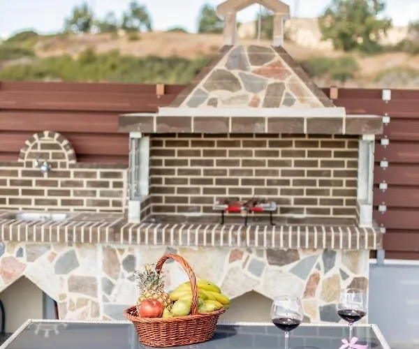 Kallipateira Villa Lakhania