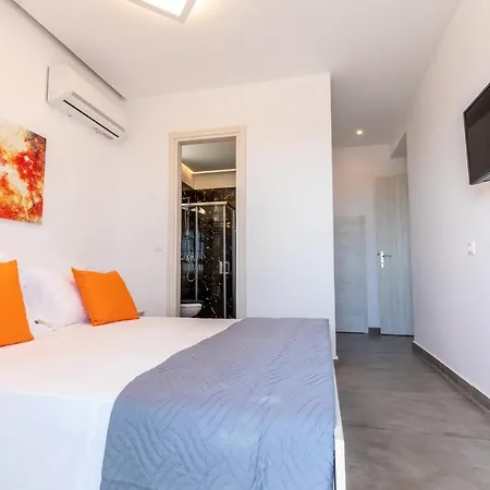 Kallipateira * Λαχανιά