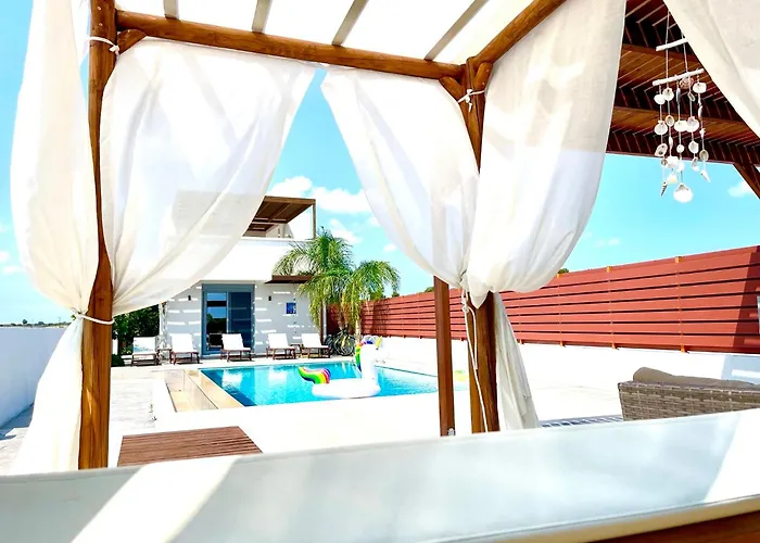 Kallipateira * لاخنيا